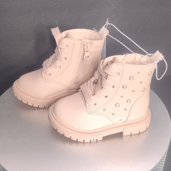 Cats & Jack Shoes in Light Pink size 6 girls grand new w tags - Picture 6 of 10